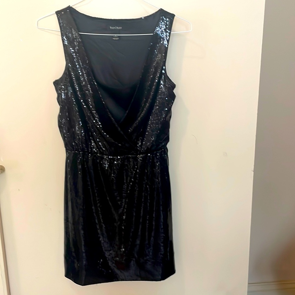 WHBM WHITE HOUSE BLACK MARKET Women’s Black Sequin Sleeveless Sheath Dress 4